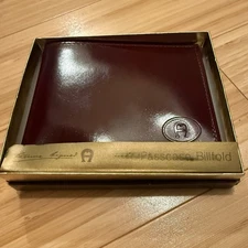 Aigner Burgundy Leather Bifold Passcase Billfold Wallet Vintage NIB w/ Inserts