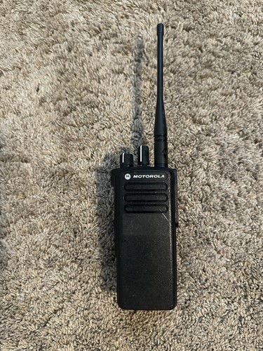 Motorola XPR7350 UHF 403-512MHz W/ Battery