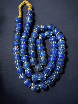 Collier vintage perles de verre chevron bleu, perles népalaises, perles comme... - Photo 1/3