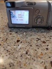 Olympus Camedia Digital Camera D-540 Zoom 3.2 Megapixels, Tested Working