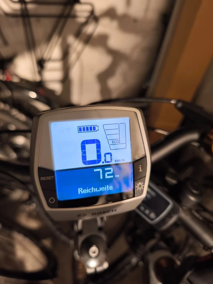 E-Bike Hercules Roberta, Unisex Erwachsene, wie Neu, 8Gang Nabe, 28Zoll, RG L - Bild 3 von 4