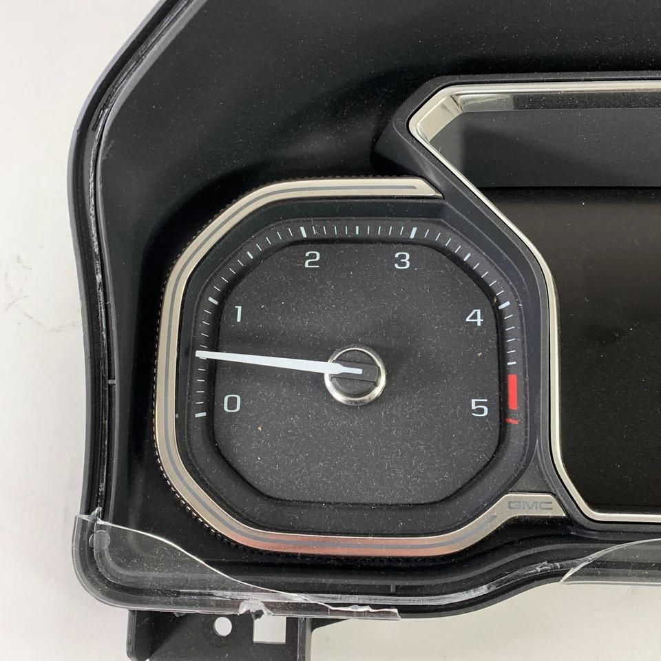 Cuadro de instrumentos GM 84935285 para GMC Sierra HD V8 20-23 1 tonelada doble cabina Foto 2 de 4