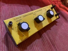 CAPACITANCE DECADE BOX - JJ JUNIOR - BRITISH MADE SCIENTIFIC INSTRUMENT