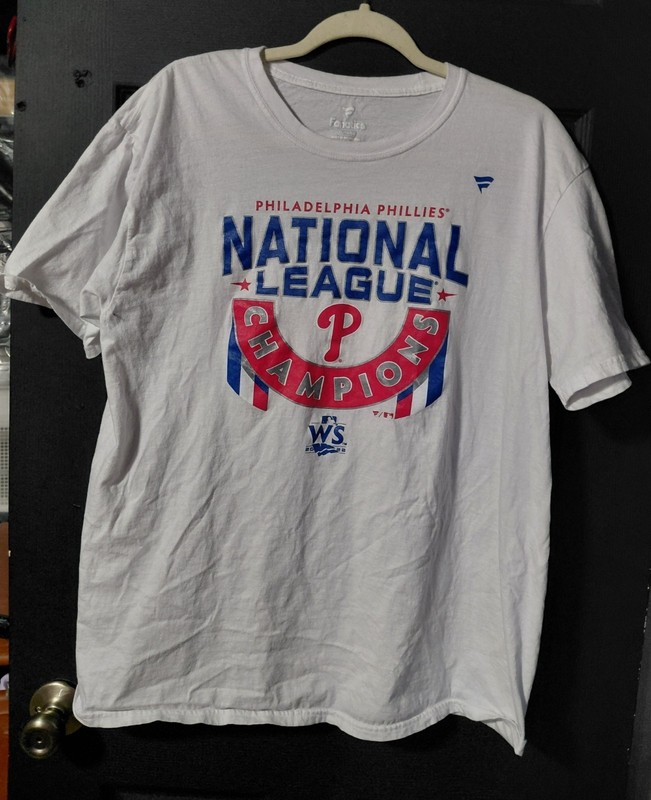 Philadelphia Phillies Fanatics National League Champions 2022 XL T-Shirt