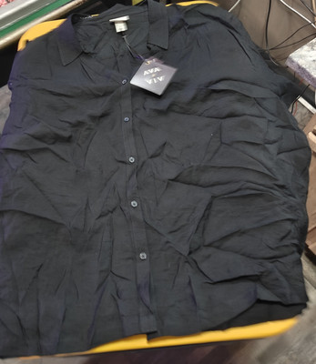 PP- Ava & Viv Women's 3X Solid Black Front Button Dress Shirt