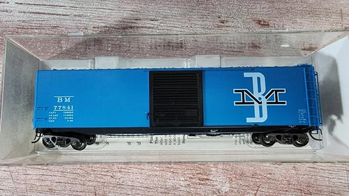 Boston & Maine Railroad 50' PS-1 Boxcar 9' Youngstown SD 77841 Kadee 6019 HO RTR - Picture 3 of 5