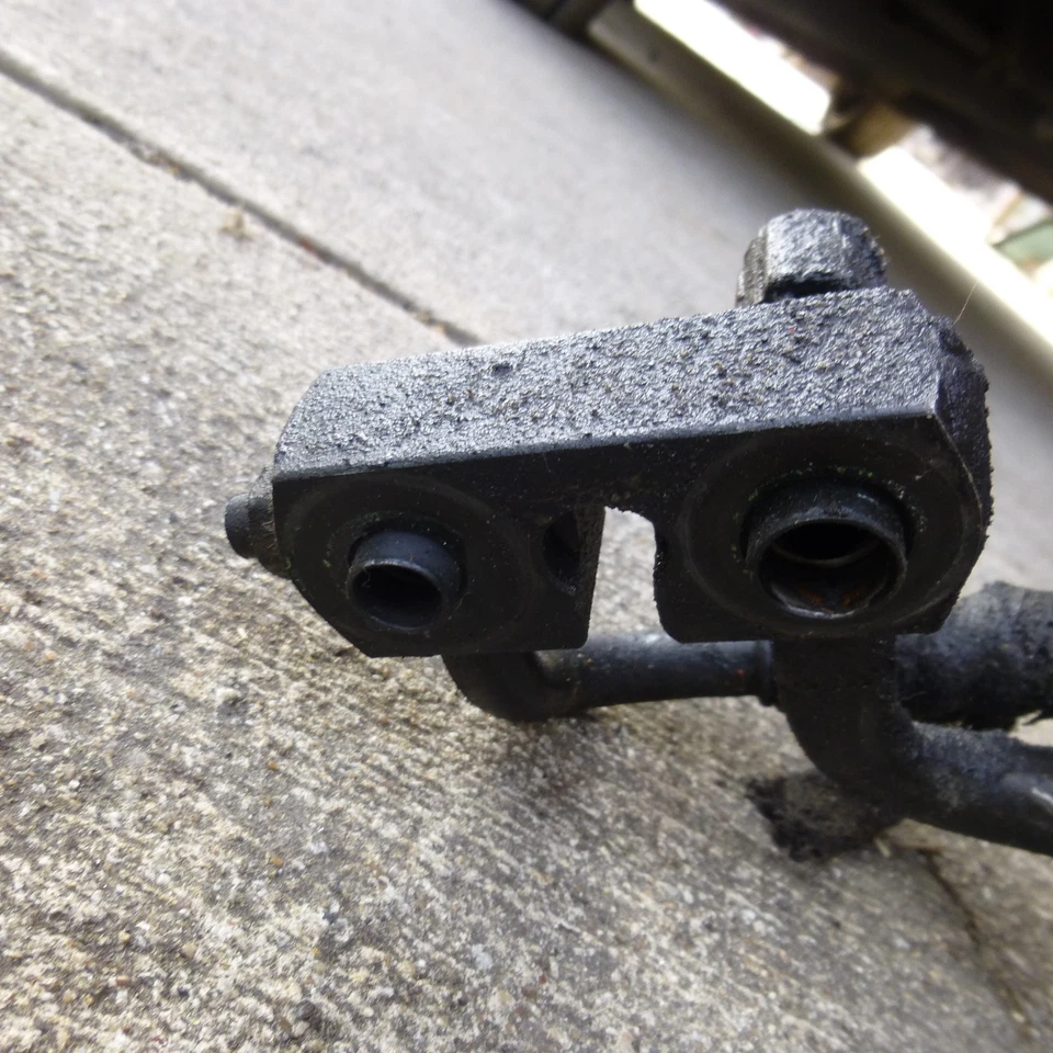 LINCOLN LS  2003 2004 2005 2006  A/C HOSES - Image 3 of 4