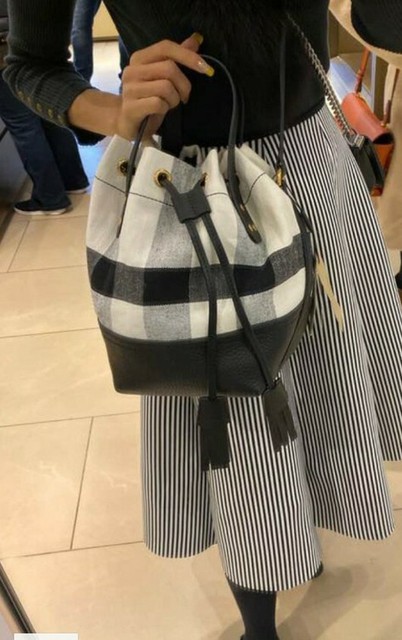 burberry blush rollerball