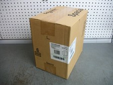 SQUARE D CRN STEEL WM 300X300X200 IP66 IK10 ENCLOSURE NSYCRN33200 NIB