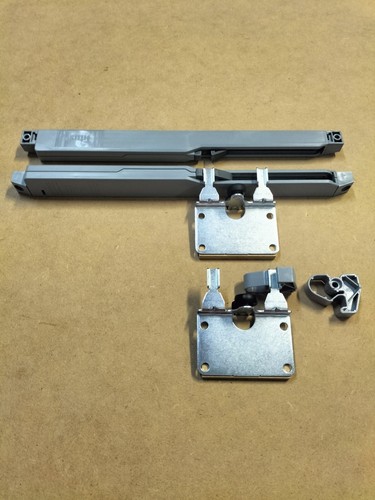 2 DOOR WARDROBE SLIDING DOOR SYSTEM KIT WITH SOFT CLOSE AND 3m TOP & BOTTOM RAIL - Picture 8 of 10