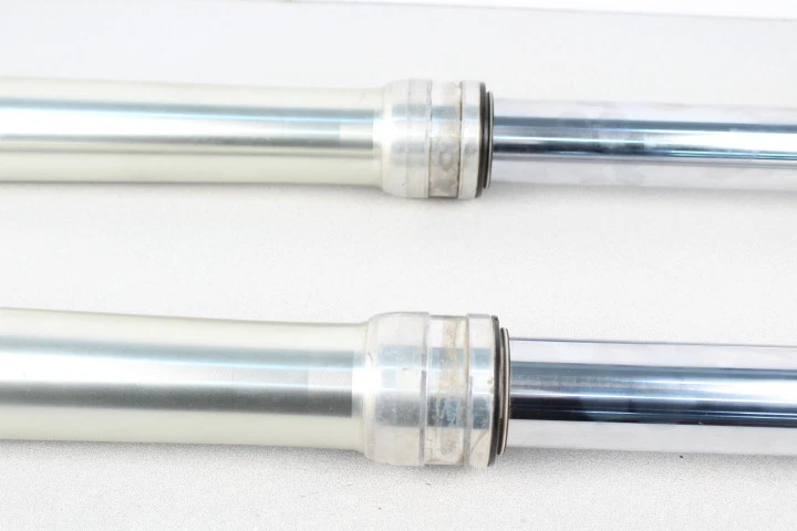 Yamaha YZ250F 2003 horquillas delanteras/amortiguadores suspensión Foto 3 de 4