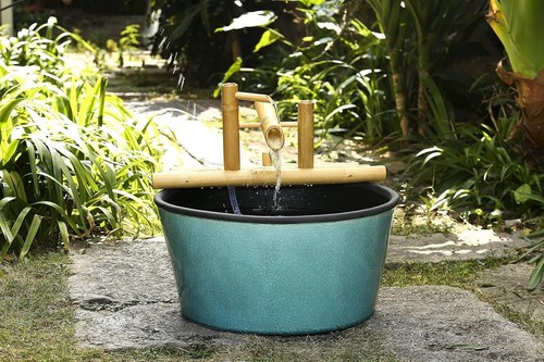 Lifegard Aquatics 8" Bambus Schaukelbrunnen, Topf und Quiet One 100 Pumpe - Bild 7 von 7