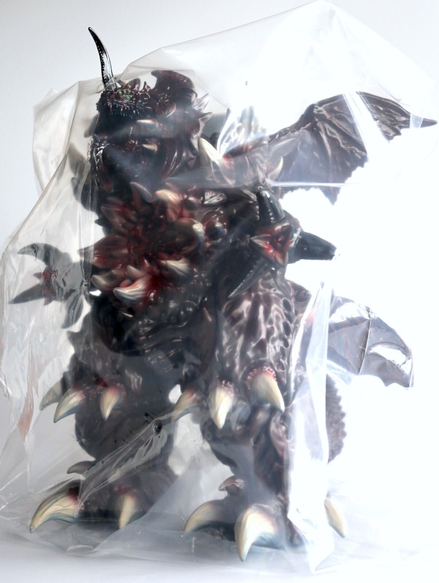 DestroLah 1st Colourway Diablo! Akametenshi Painted Vinyl Toy