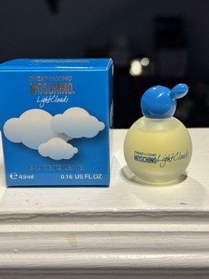 Moschino Light Clouds Eau de Toilette Spray Sample Size 4.9 ml / 0.16 fl oz