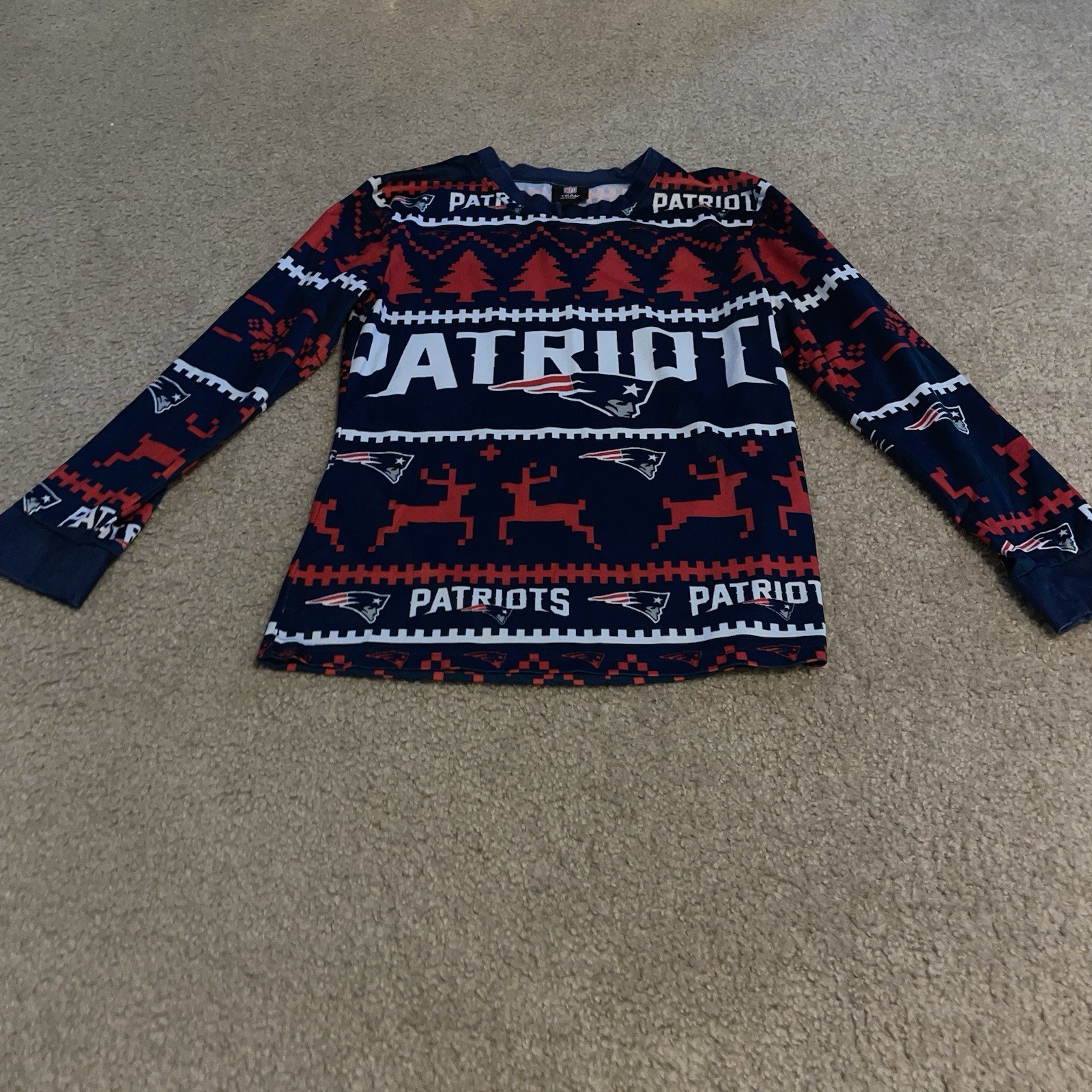 New England Patriots Shirt Womens Small Blue Red Christmas NFL Football I-126