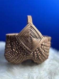 Vintage Primitive Gods Eye Buttocks Basket