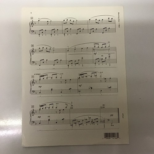 Partituras para piano intermedias Morning Dew de Martha Mier - Imagen 2 de 4