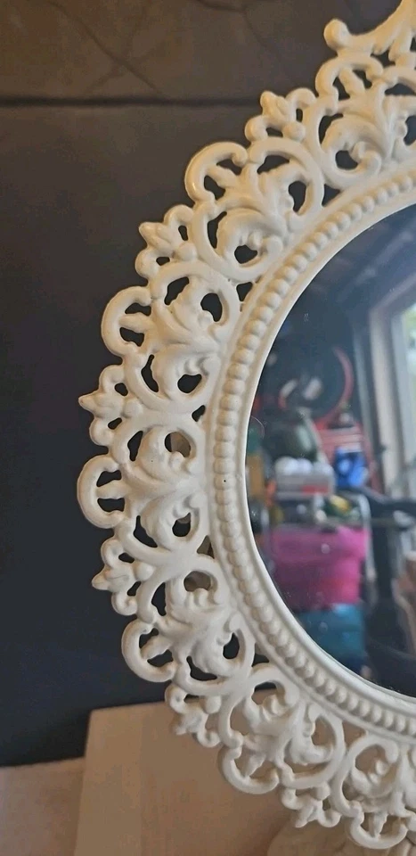 Espejo de tocador inclinable vintage años 40 Emig Metal Works hierro fundido blanco roto Foto 2 de 4