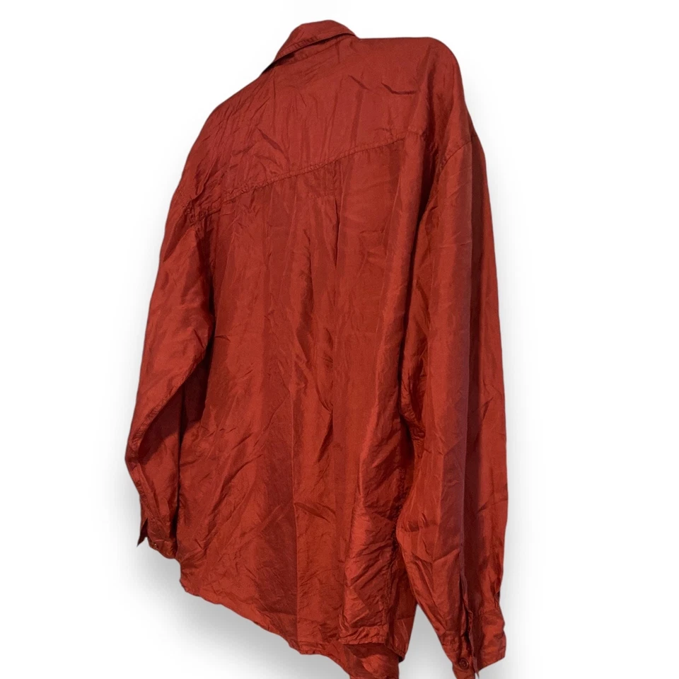 Camisa Vintage Anos 90 Imagination Ferrugem Vermelha 100% Seda Ajuste Solto Gola Tamanho Grande - Imagem 2 de 4
