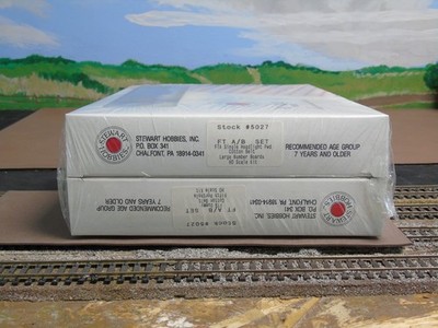 #2 Stewart HO EMD FT A/B Set ''Cotton Belt'' Factory Sealed Powrd A, Powrd B frame