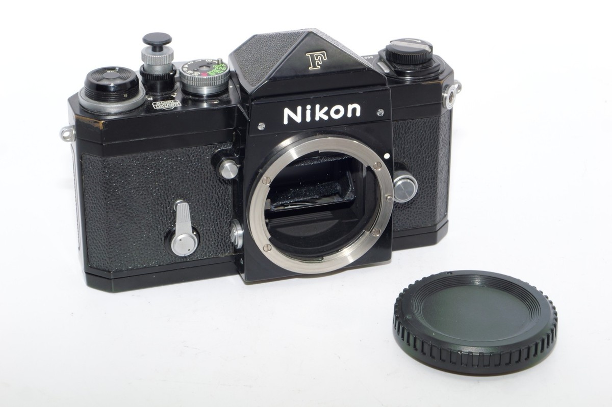 Nikon F BLACK Early Vintage 35mm SLR Film Camera. Eye Level Prism