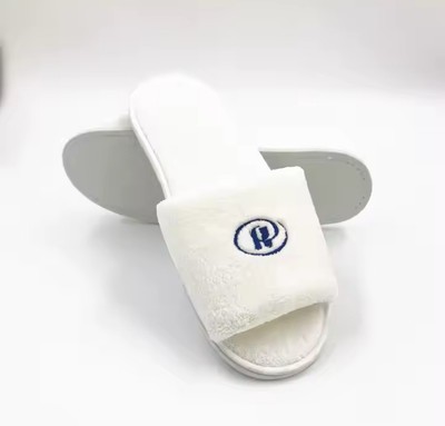 Hilton Hotel Logo Open Toe Spa Slippers - 1 Pair White Soft Comfy Slip On New