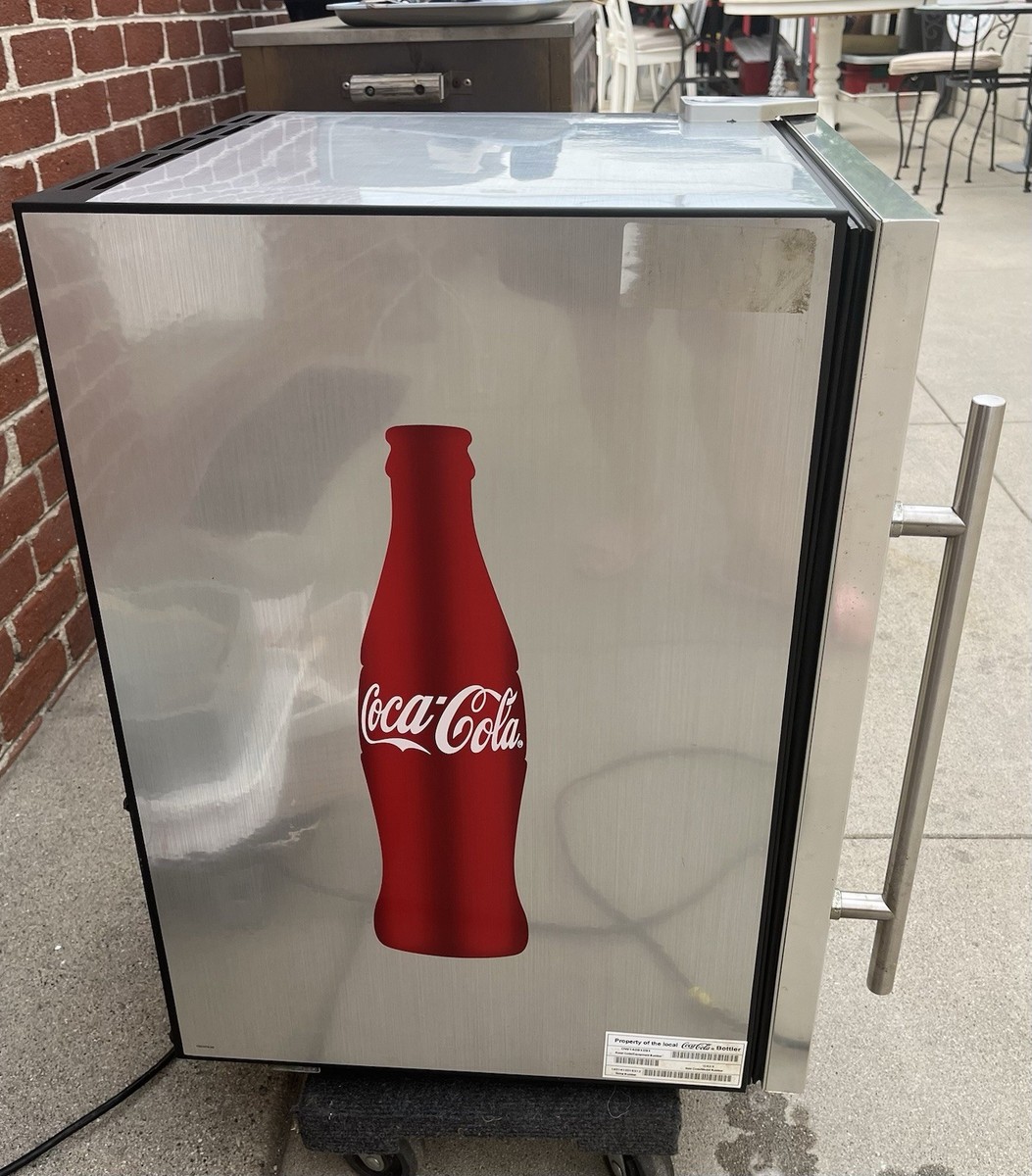 Coca-Cola ガラスドア冷蔵庫 レトロ＊「ロゴ点灯／庫内灯点灯」 Coke Refrigerator W/ Glass Lighted Door and Interior Lights | eBay