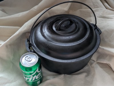 Ozark Crescent Gießerei #8 Gusseisen Dutch Oven Biene Hive Deckel 10 IN Seasoned