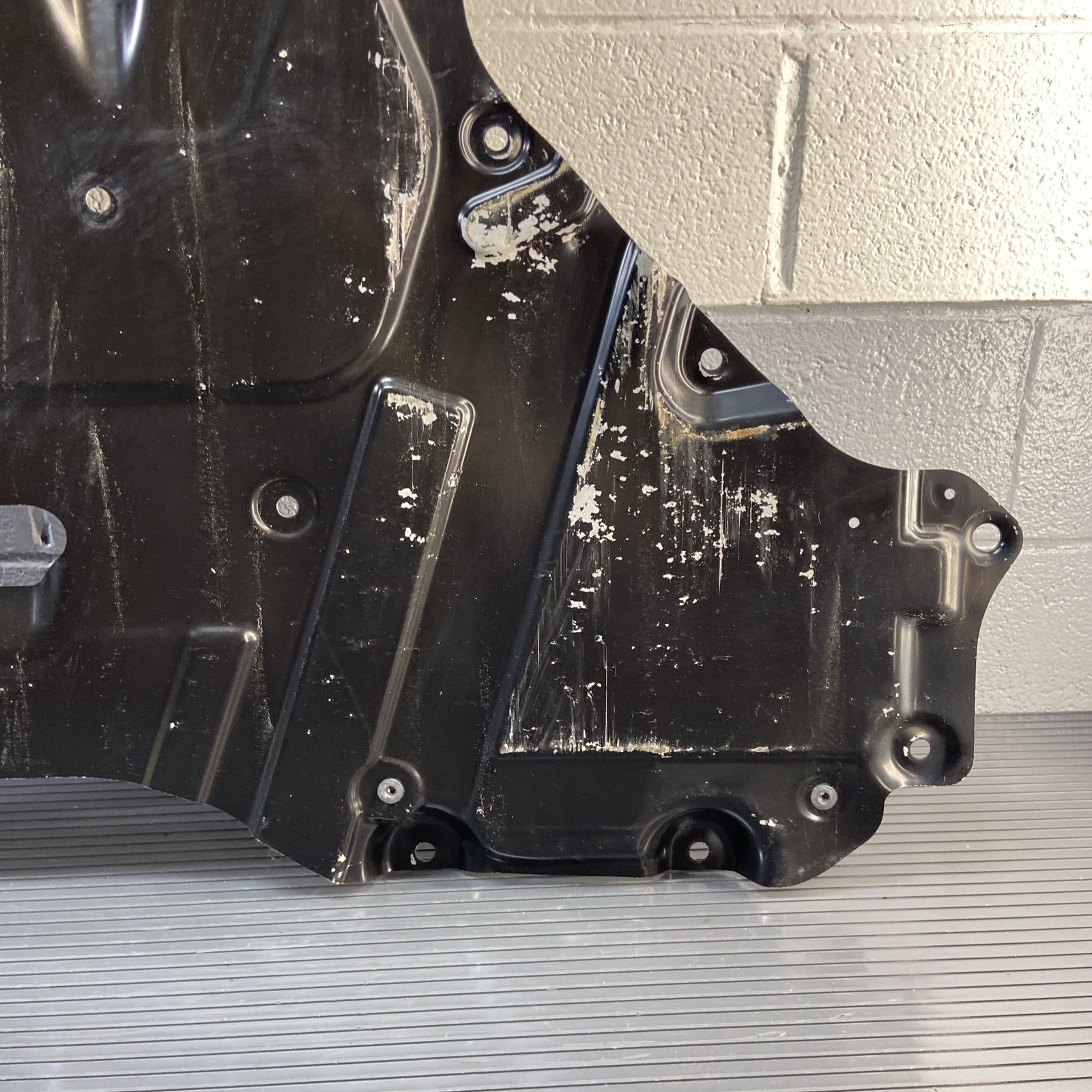 2018-2020 Ferrari Portofino F164 Rear Underbody Guard Shield Metal OEM *NOTE*