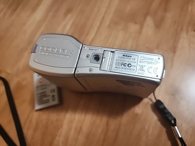 Very Clean] Nikon Coolpix S10 VR Digital Camera Silver | eBay