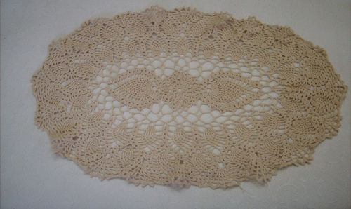 Vtg. Hand Crocheted Pineapple Design Beige Doilie Snood Chair Back 16x10" Granny - Picture 2 of 4