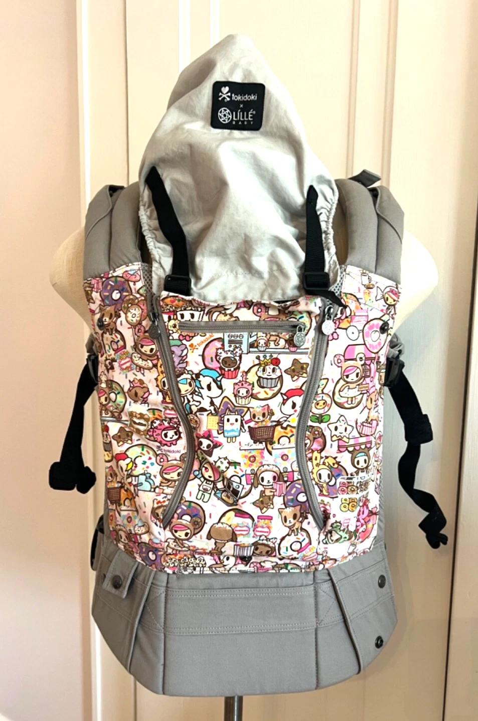 Lillebaby x Tokidoki Baby Carrier Infant Carrier Sling Sweet Shop Donutella Baby