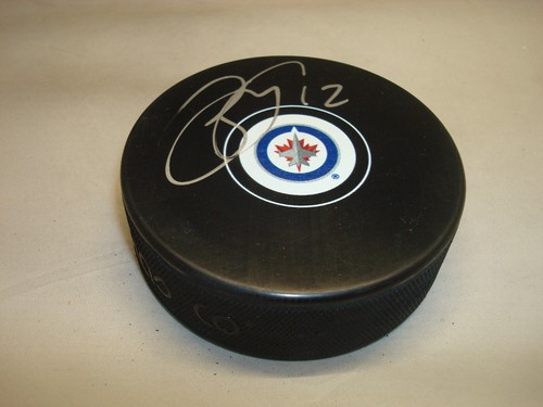 Drew Stafford Signed Winnipeg Jets Hockey Puck Autographed 1A - Picture 2 of 2