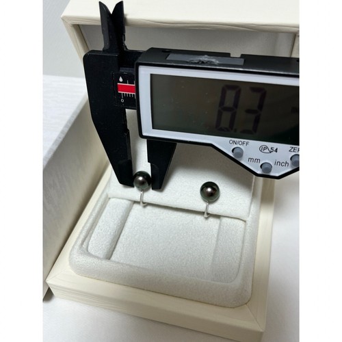 MIKIMOTO Black Butterfly Pearl 8.30mm 18k White Gold Earrings w/Box Case - Picture 3 of 4