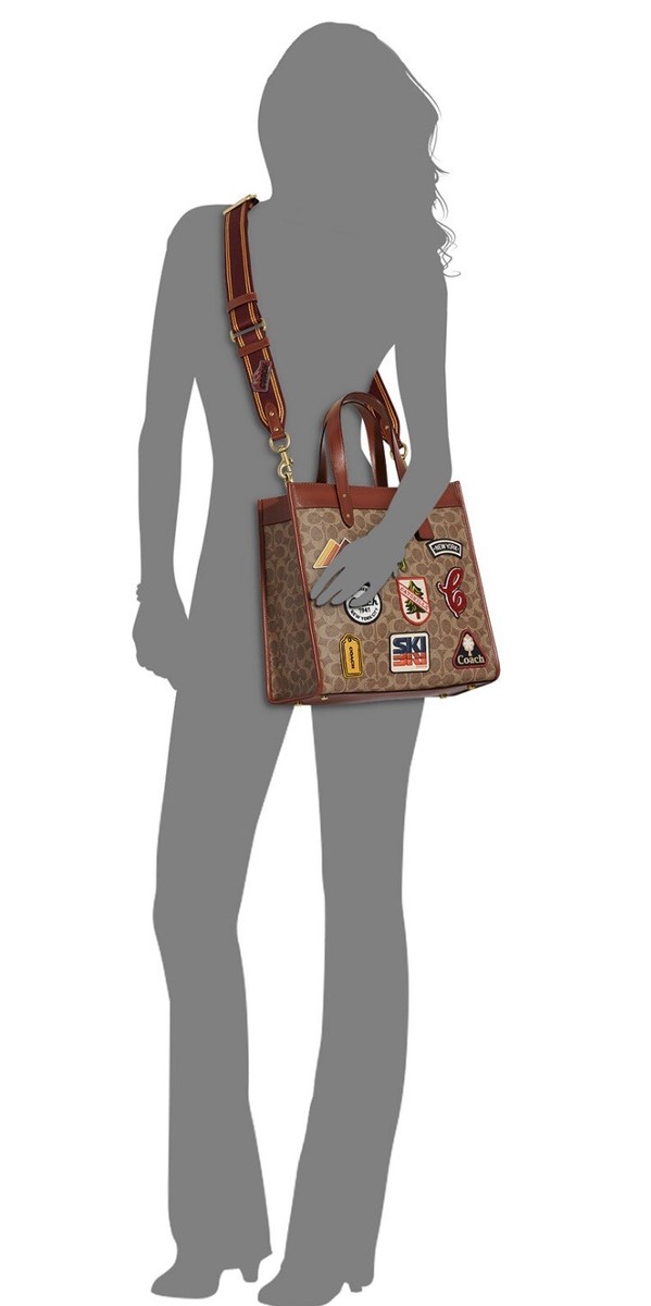 Coach ◆ C6846 Field Tote in Signature Canvas with Patches COACH C6846 Field Tote in Signature Canvas with Patches NWT