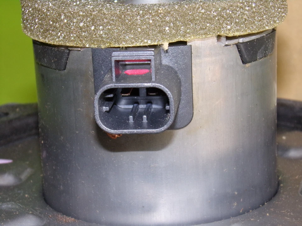 AC Delco 15-8958 OEM Blower Motor for 2000 VENTURE MONTANA SILHOUETTE - Image 2 of 4