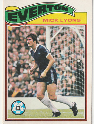 Topps Fußballkarte 1978 orange Rückseite Mike Lyons Everton