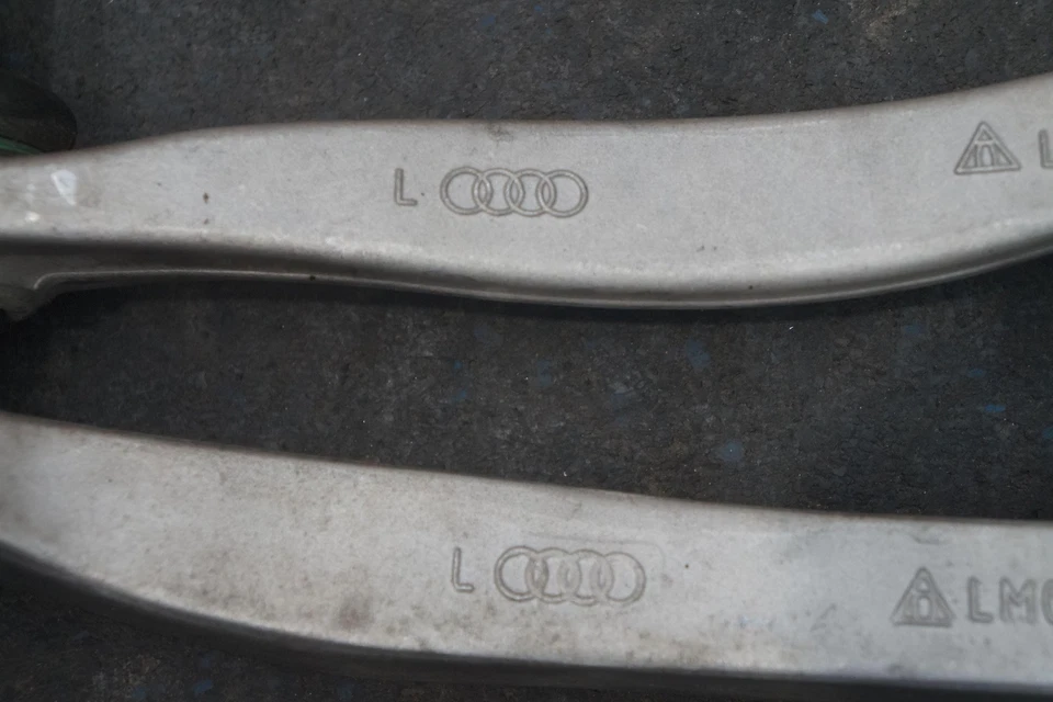 Set 2 Front Left Upper Control Arm 3W0407505 Bentley Continental GTC 2016 - Image 3 of 3