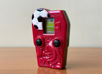 超貴重 CUP FINAL サッカー フィールドゲーム 未使用 レトロ おもちゃ s-l400.png