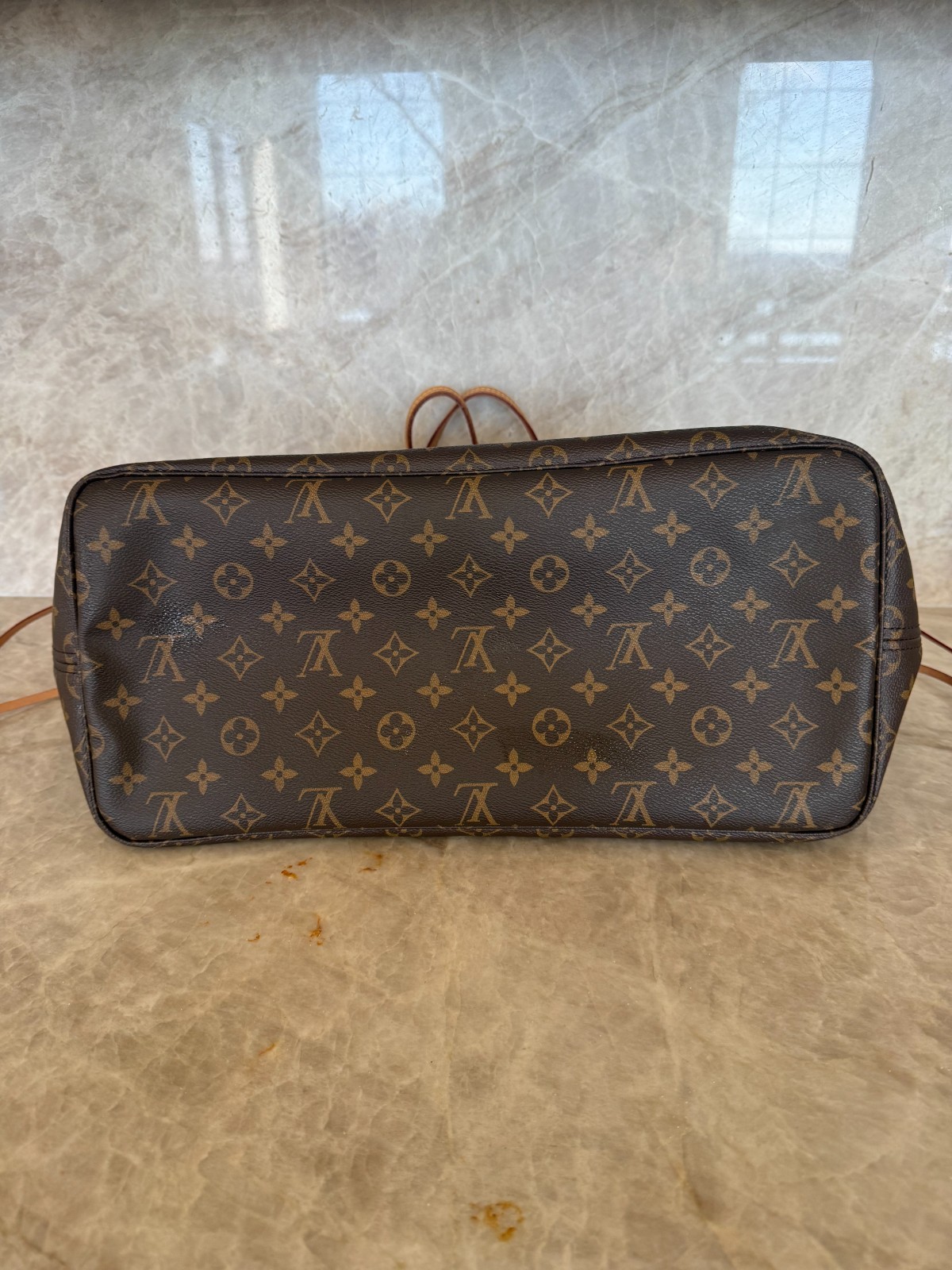 Authentic LOUIS VUITTON Neverfull GM Monogram Tote with Wallet Pouch image 6