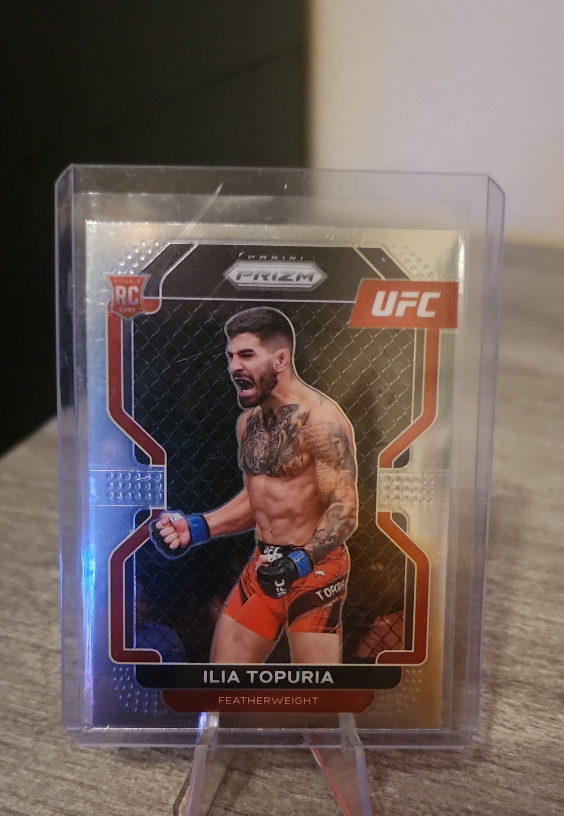 2022 Panini Prizm UFC - Ilia Topuria #115 (RC)