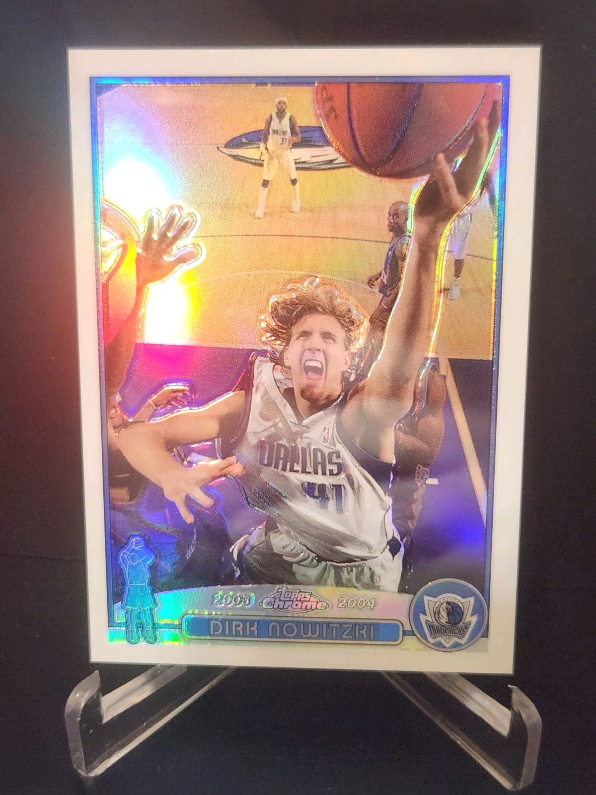 2003-04 Topps Chrome - Dirk Nowitzki #41 Refractor