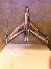Ornement de capot de jet de fusée vintage 1956 original Gm Oldsmobile 88 (PT567532