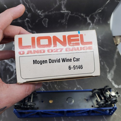 Lionel 6-9146 Mogen David Wine Vat Car with Box Vintage O-Gauge - Picture 9 of 9