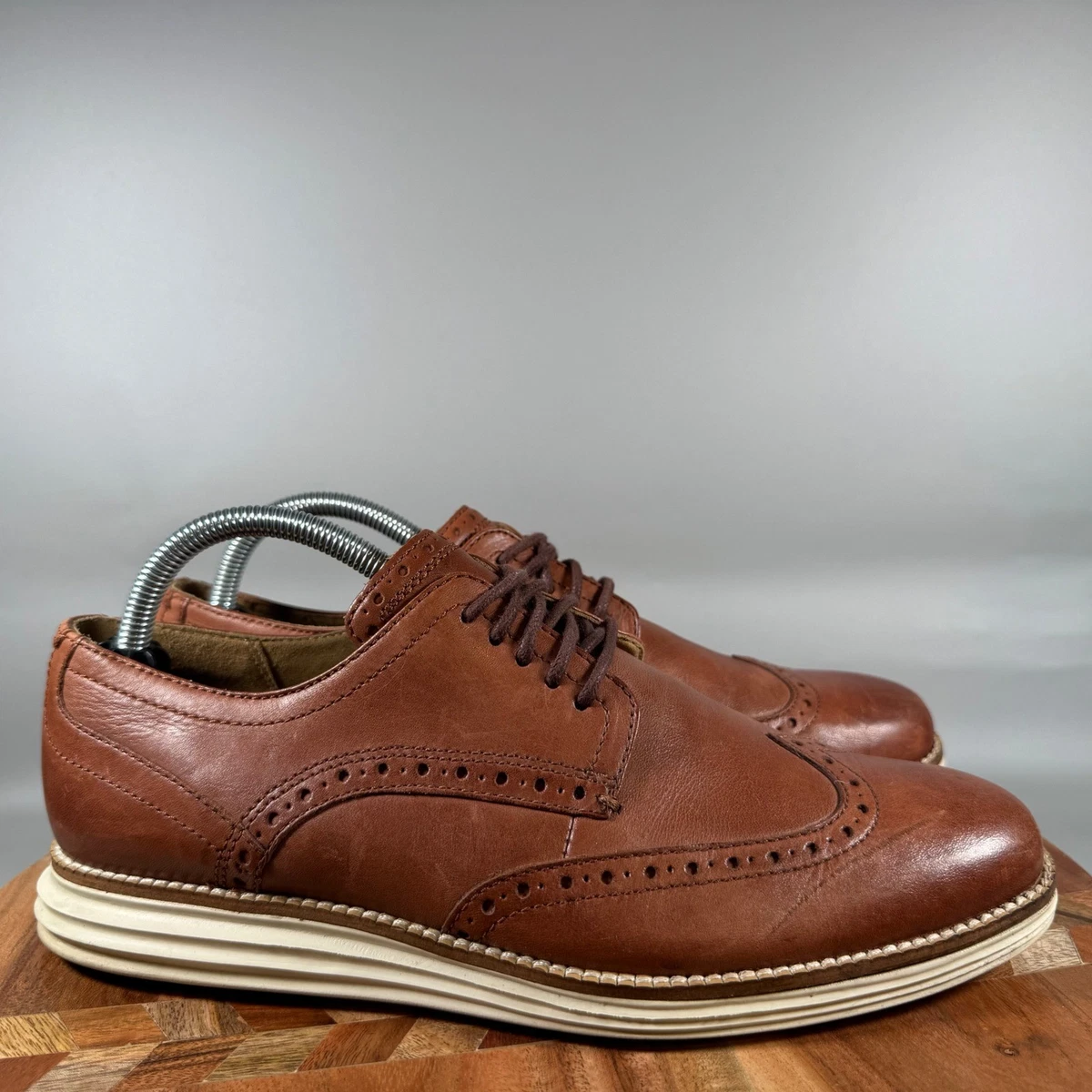 Cole Haan Oxford Leather Upper Dress Shoes for Men for sale 
