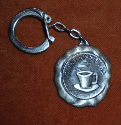 STANISLAS Pretty Coffee Cup Metal Keychain 10 rue Christian PFISTER NANCY