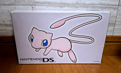 Nintendo DS Mew Limited Edition Pokemon Center Console *GREAT BOX* 2