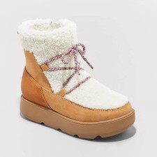Girls' Arya Zipper Winter Shearling Style Boots - Cat Jack Cognac