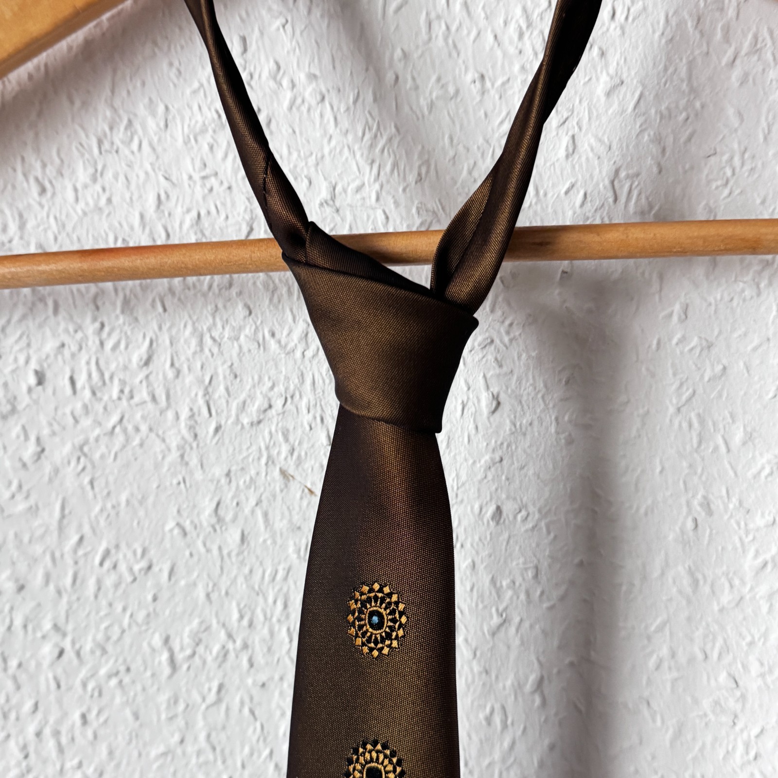 Vintage "Jewel" Brown Geometric Patterned Tie image 4