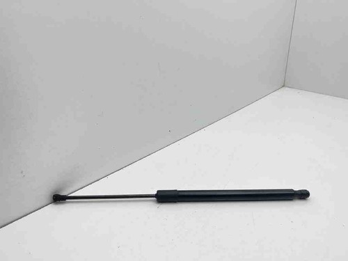 VW GOLF VIII CD1 Heckklappe Gasdruckfeder links 5G6827550G 7158280520 31995115